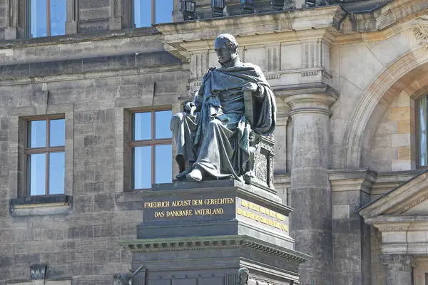 Monumento a Friedrich August I, Dresden — Fotografia de Stock