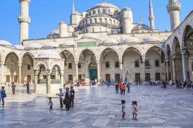 Sultanahmet Cami (Sultanahmet Camii), IST iç avlusu