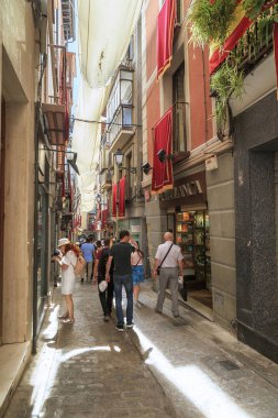 Hareketli bir cadde eski Toledo