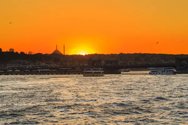 Sunset di Istanbul — Stok Foto