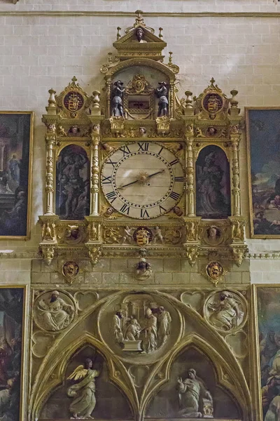 Interieur van de kathedraal van Toledo — Stockfoto