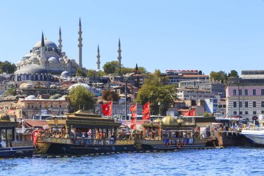 İstanbul 'da Eminonu Embankment