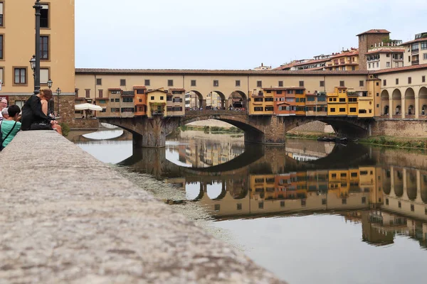 Puente Viejo (Ponte Vecchio), Florencia — Foto de Stock