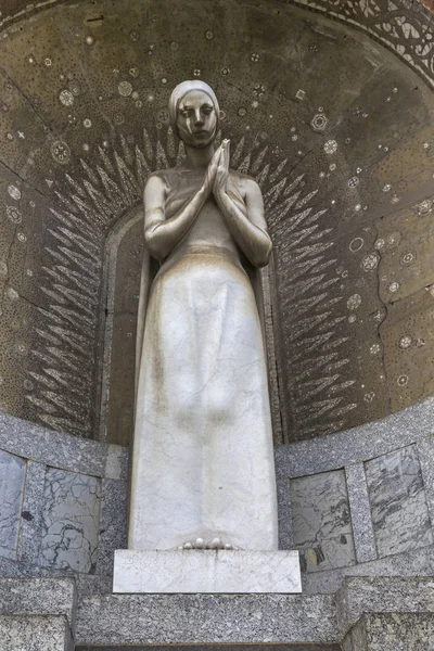 Monumental cemitério em milão — Fotografia de Stock