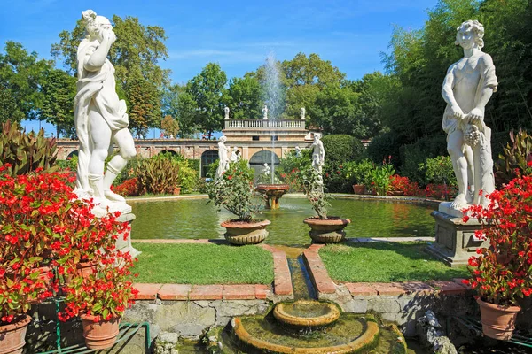 Jardín barroco del Palazzo Pfanner, Lucca, Italia —  Fotos de Stock