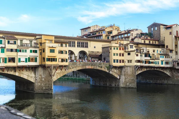 Puente Viejo (Ponte Vecchio), Florencia — Foto de Stock