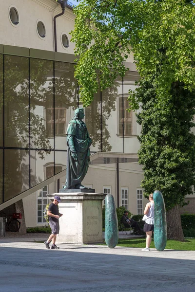 Salzburg Autriche Mai 2019 Monument Friedrich Schiller Devant Bâtiment Université — Photo