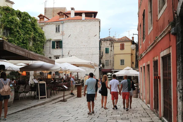 Sibenik Croazia Settembre 2016 Questa Una Delle Strade Della Vecchia — Foto Stock