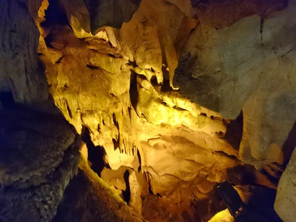 Печера Дюпніса Demirkoy Kirklareli Turkey — стокове фото