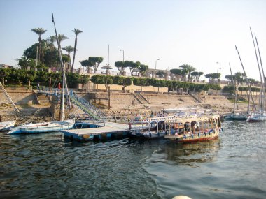 Lüks Mısır 'daki karnak tapınağı 