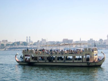 Lüks Mısır 'daki karnak tapınağı