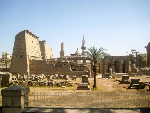 エジプトのルクソール市にあるカルナック神殿 — ストック写真