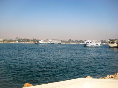 Lüks Mısır 'daki karnak tapınağı