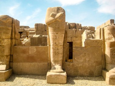 Luxor 'daki Karnak Tapınağı