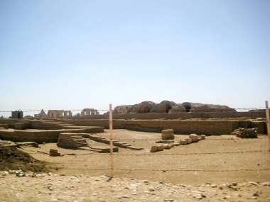 Lüks Mısır 'daki karnak tapınağı