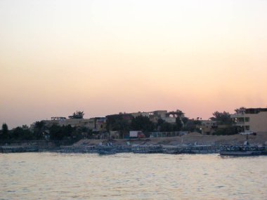 Lüks Mısır 'daki karnak tapınağı