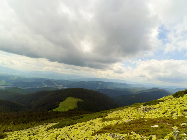 Montañas Cárpatos Ucrania — Foto de Stock