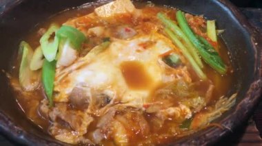 Sıcak Ramen Japon yemekleri