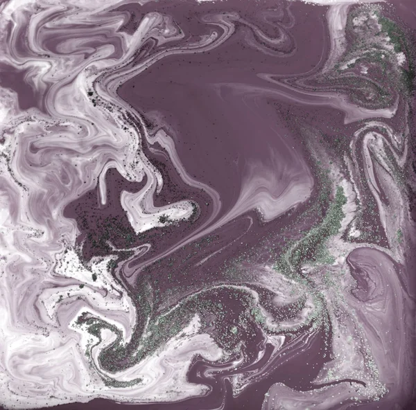 Liquid gold marbled pattern. Pale purple background
