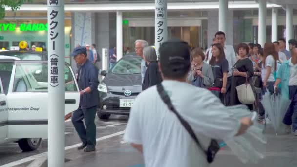 Fukuoka Japán Július 2019 Taxi Autók Jönnek Hogy Vegye Fel — Stock videók