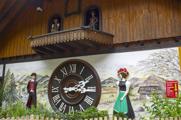 Biggest Cuckoo Clock in the World at Triberg — Stock Photo, Image