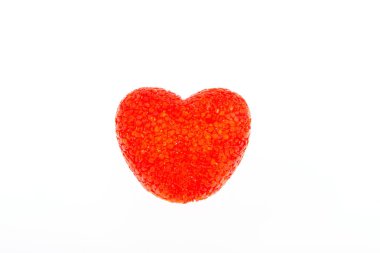 Kırmızı parlayan kalp. Kırmızı kalp hediye Sevgililer günü.