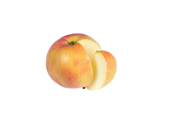 Cut into slices of ripe, juicy apple on a white background. Vitamin diet for weight loss. — Stock Photo, Image