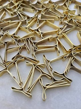 Zarflar için klip kilitleme yüksek açılı görünüş