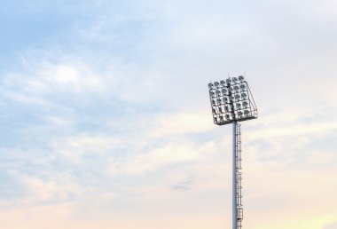 Akşam ayağı projektör