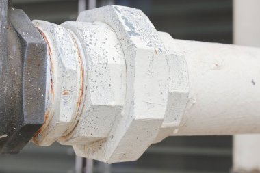 Boruyu, eski sanayi musluk suyu boru kapatmak