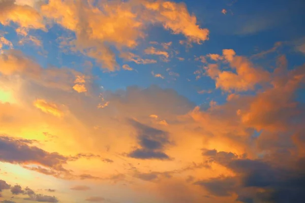 Ανατολή του ηλίου, πολύχρωμο Sky και Cloud όμορφη φύση — Φωτογραφία Αρχείου