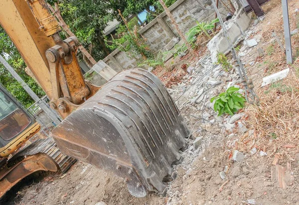 ショベル作業破壊作業屋外の構造で — ストック写真