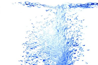 Splash su mavi beyaz arka plan üzerinde kabarcıklar ile