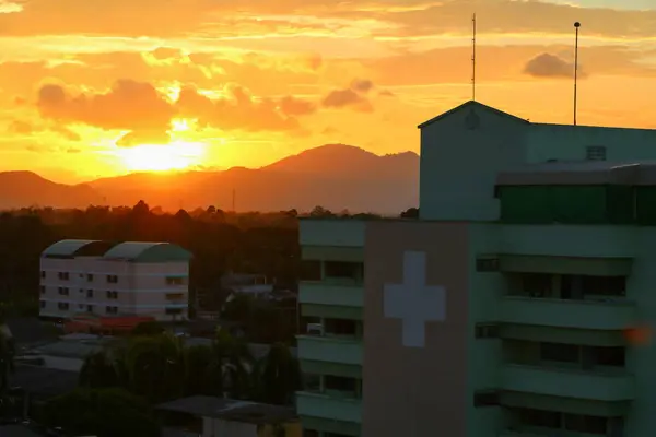 Ciel Coucher Soleil Nuage Mouvement Belle Soirée Colorée Nature Paysage — Photo