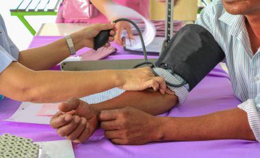 Kan basıncı erkekler kontrol yaşlı