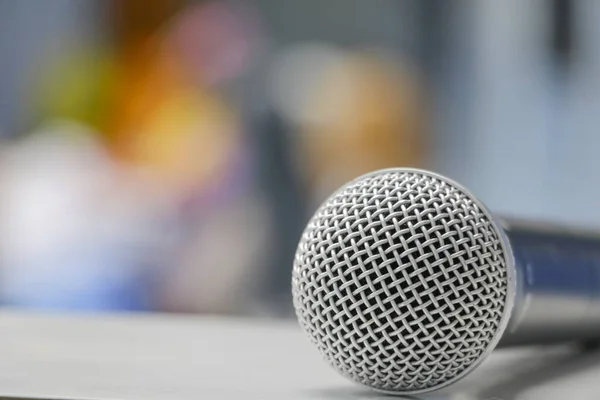 Microphone Close Conference Room Select Focus Shallow Depth Field — Stock Photo, Image