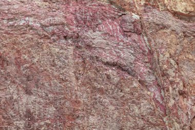 Stone cliff dağ dokusu, kaya zemininin yüzey uçurumu.