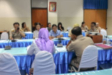 İş görüntü bulanık soyut eğitim eğitim konferans veya Oda seminer Toplantı