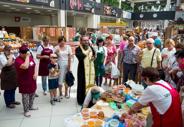 Voronyezs Oroszország 2019 Augusztus Méz Felavatási Ceremónia Central Voronezh Market — Stock Fotó