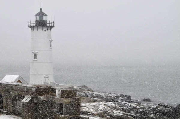 Portsmouth Harbor Lighthouse During Snowstorm — Stock Photo, Image