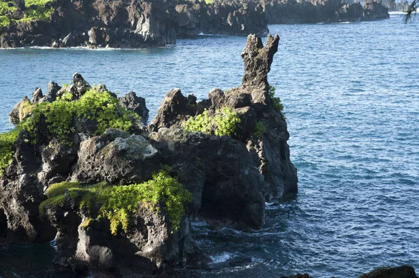 Maui egyedülálló sziklaalakzatok — Stock Fotó