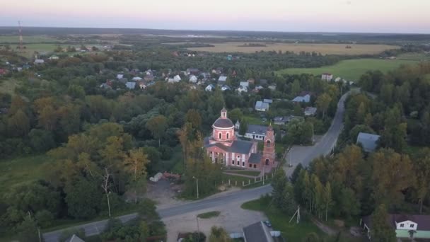 Aerial view on orthodox church and countryside in Russia — Stock Video