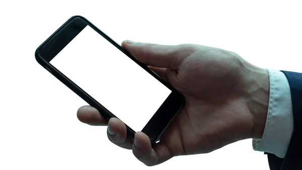 Pencere yakın siyah Smartphone tutan adam