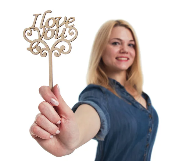 Lachende Blond Haar Meisje Houdt Een Teken Love You Hand — Stockfoto