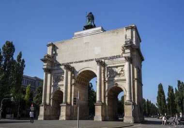 Zafer kapısı (Siegestor) Münih, Almanya, 2015
