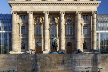 Münih'teki Bavyera Devlet Chancellery (Bayerische Staatskanzlei),