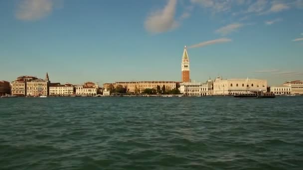 Basilica di San Marco in Venetië, Italië, 2016 — Stockvideo
