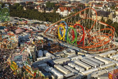 Oktoberfest fairgound 2016 Münih, Almanya,