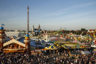 Oktoberfest fairgound 2016 Münih, Almanya,