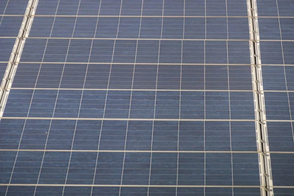 Ruehstaedt, Almanya'da bir bina 2017 güneş enerjisi sistemleri